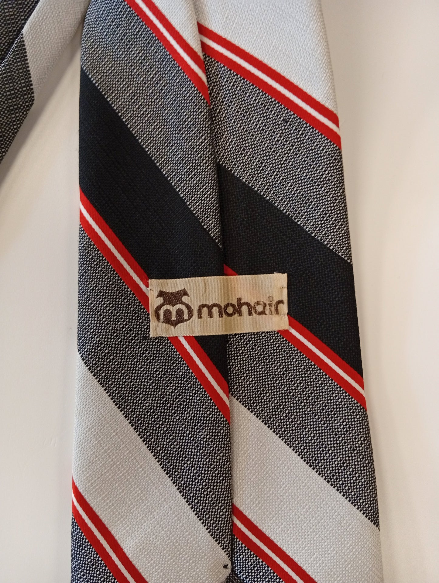 Corbata vintage – negra con rayas – extra ancha – estilo claramente retro – Mohair