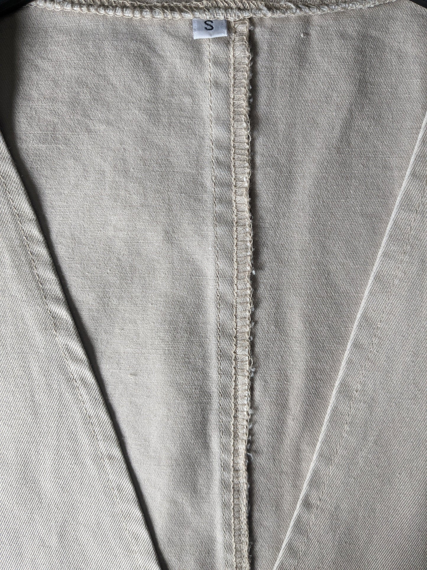 Vintage Katoenen gilet. Beige gekleurd. Maat S / M.