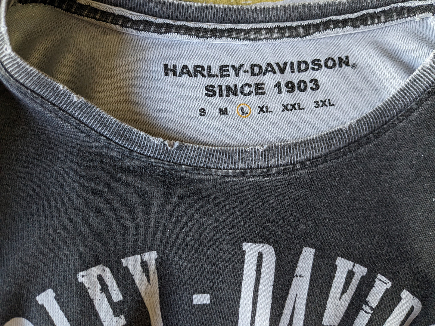 Harley Davidson longsleeve. Grijs Wit gekleurd. Maat L.