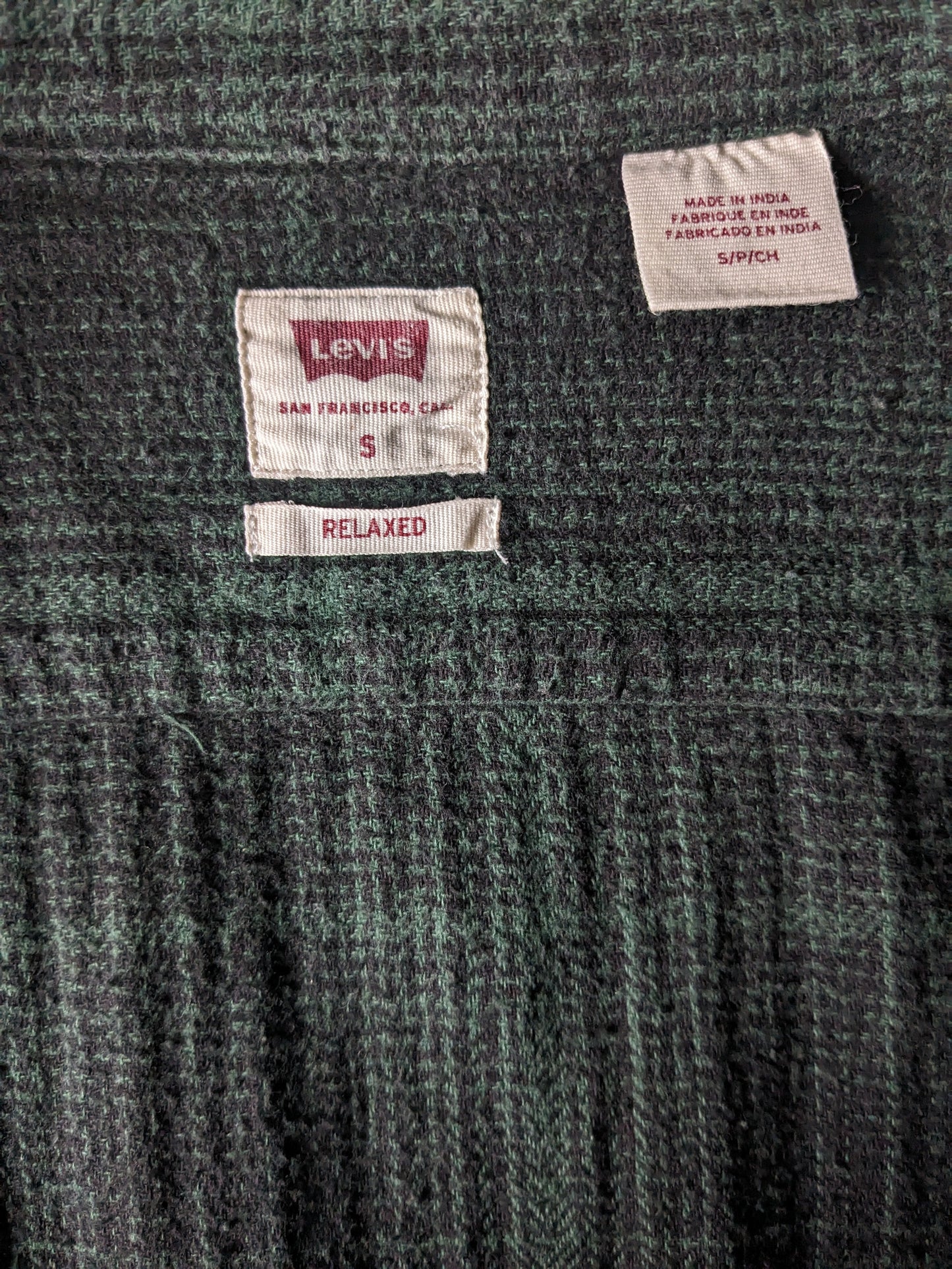 Chemise en flanelle Levi's. Vert Noir coché. Taille S. Détendu.