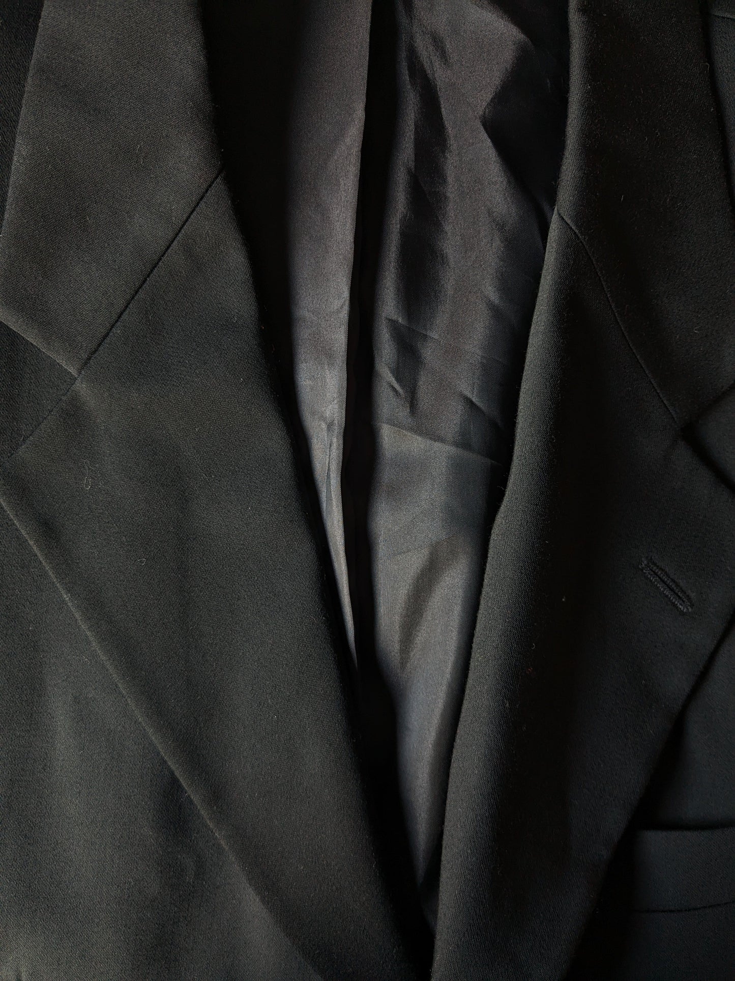 Burtons Anzugjacke. Schwarz gefärbt. Größe 52 / L. Normal.