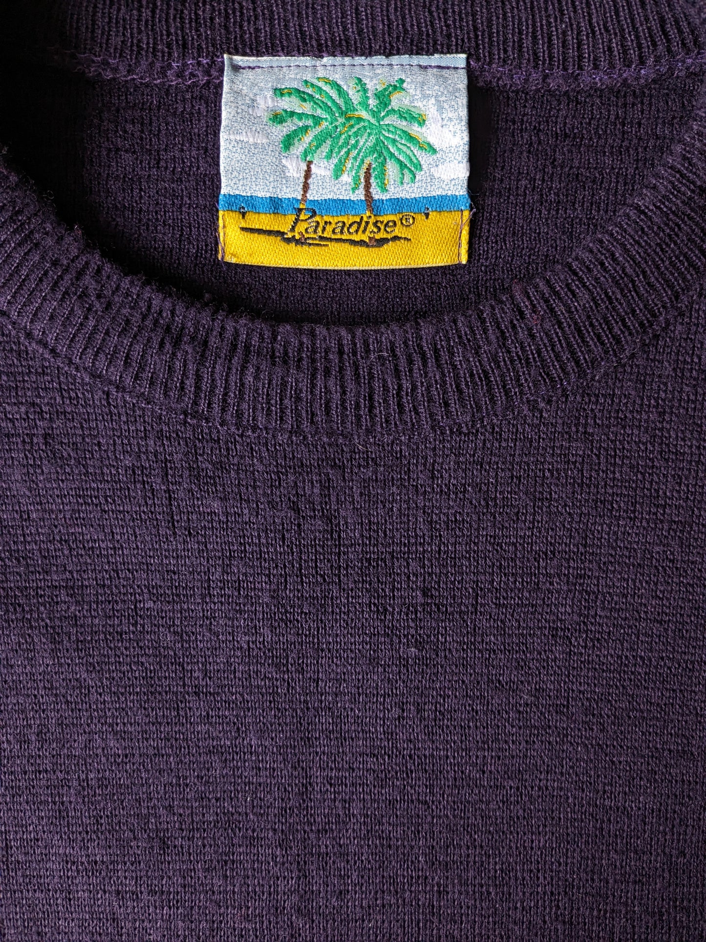 Vintage Paradise Wollpullover. Dunkelviolett gefärbt. Größe xl. 50% Wolle.