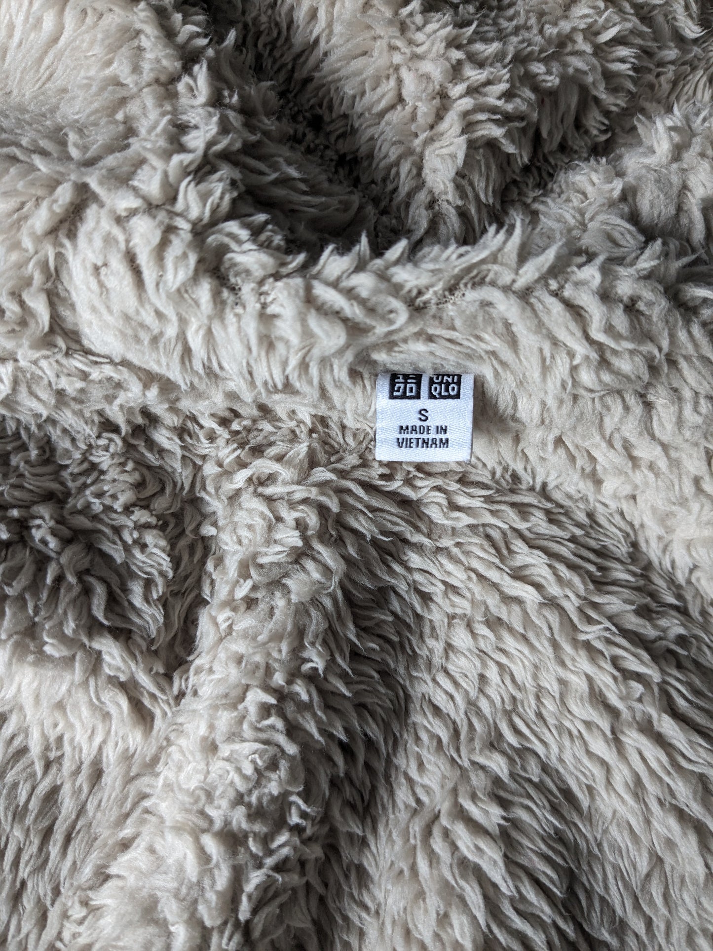 Uniqlo thickly lined cardigan with hood. Gray mixed. Size S/M