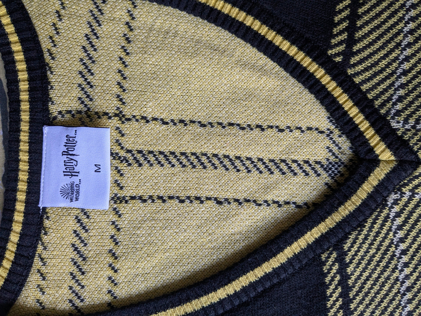 Harry Potter 'Wizarding World' / Spencer con scollo a V. A scacchi giallo nero. Taglia M.