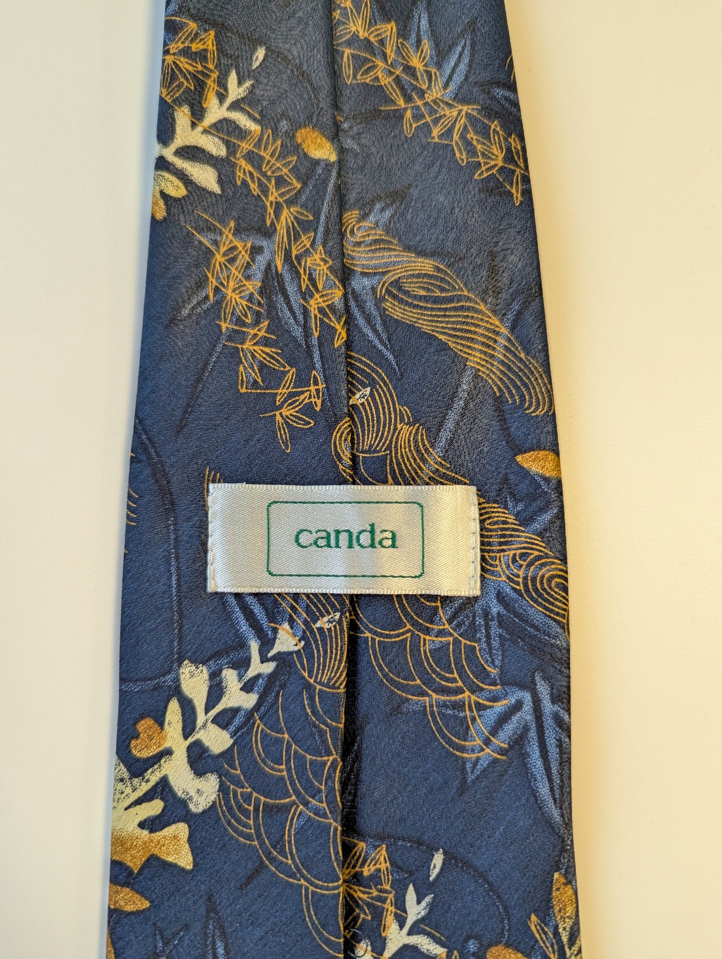 Vintage Canda Stropdas. Soft polyester.