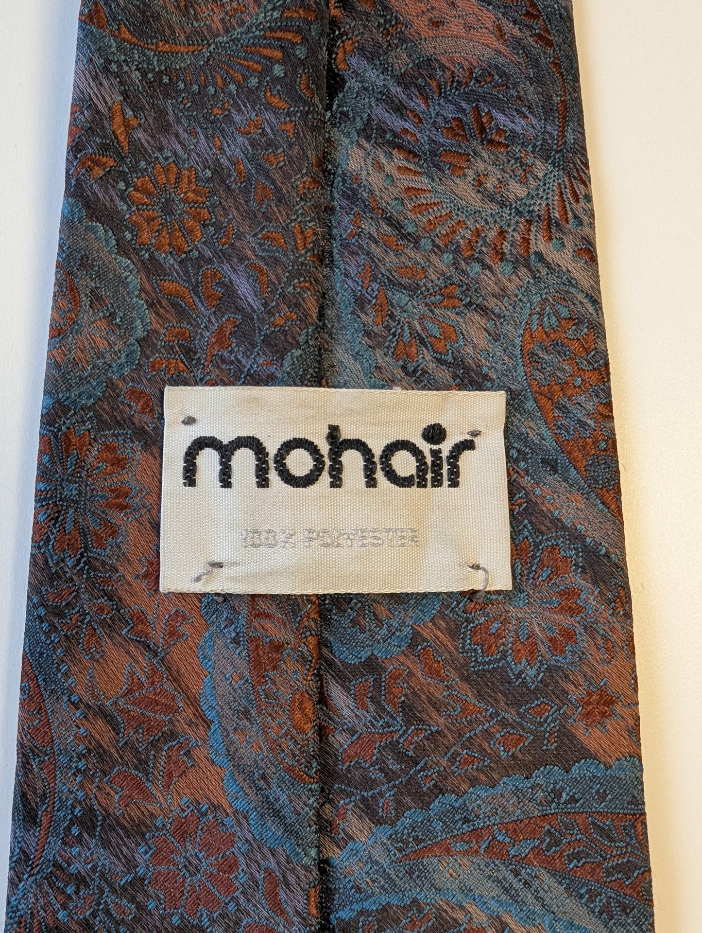 Vintage Mohair stropdas. Polyester.