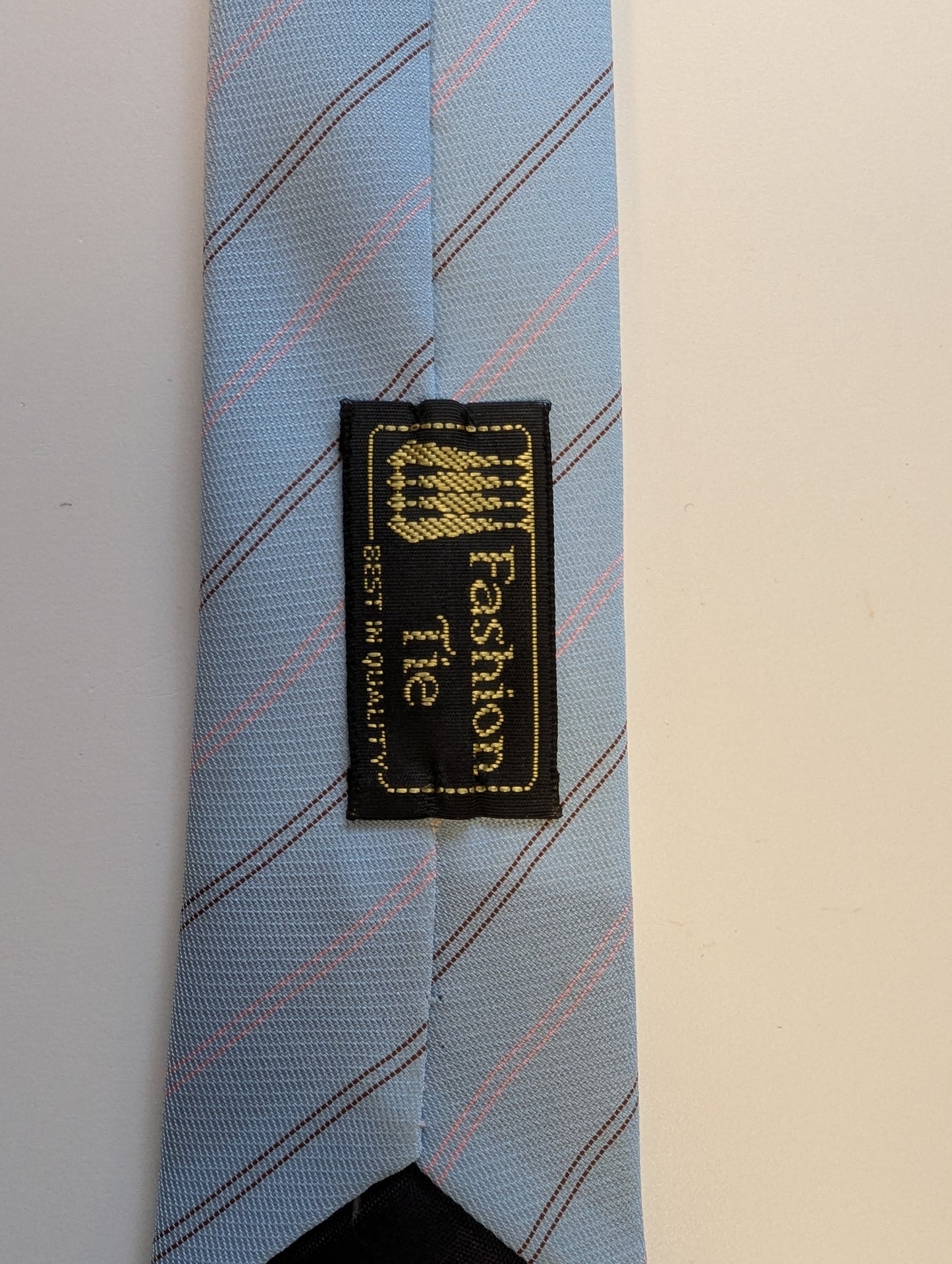 Cravate de mode vintage. Extra étroit. Polyester.