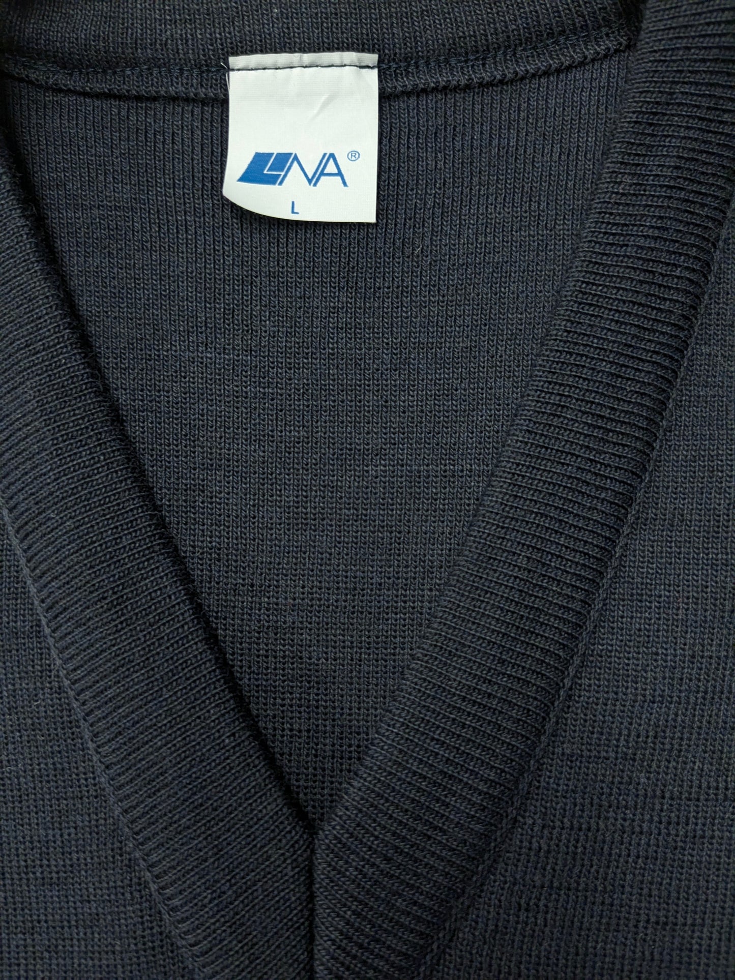 Lina Woolen Spencer. Color azul oscuro. Tamaño L. 50% de lana.