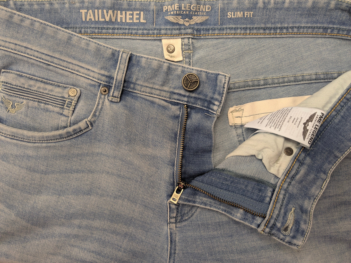 PME Legend jeans. Licht Blauw gekleurd. type Tailwheel. Maat W33 - L30. slim fit.