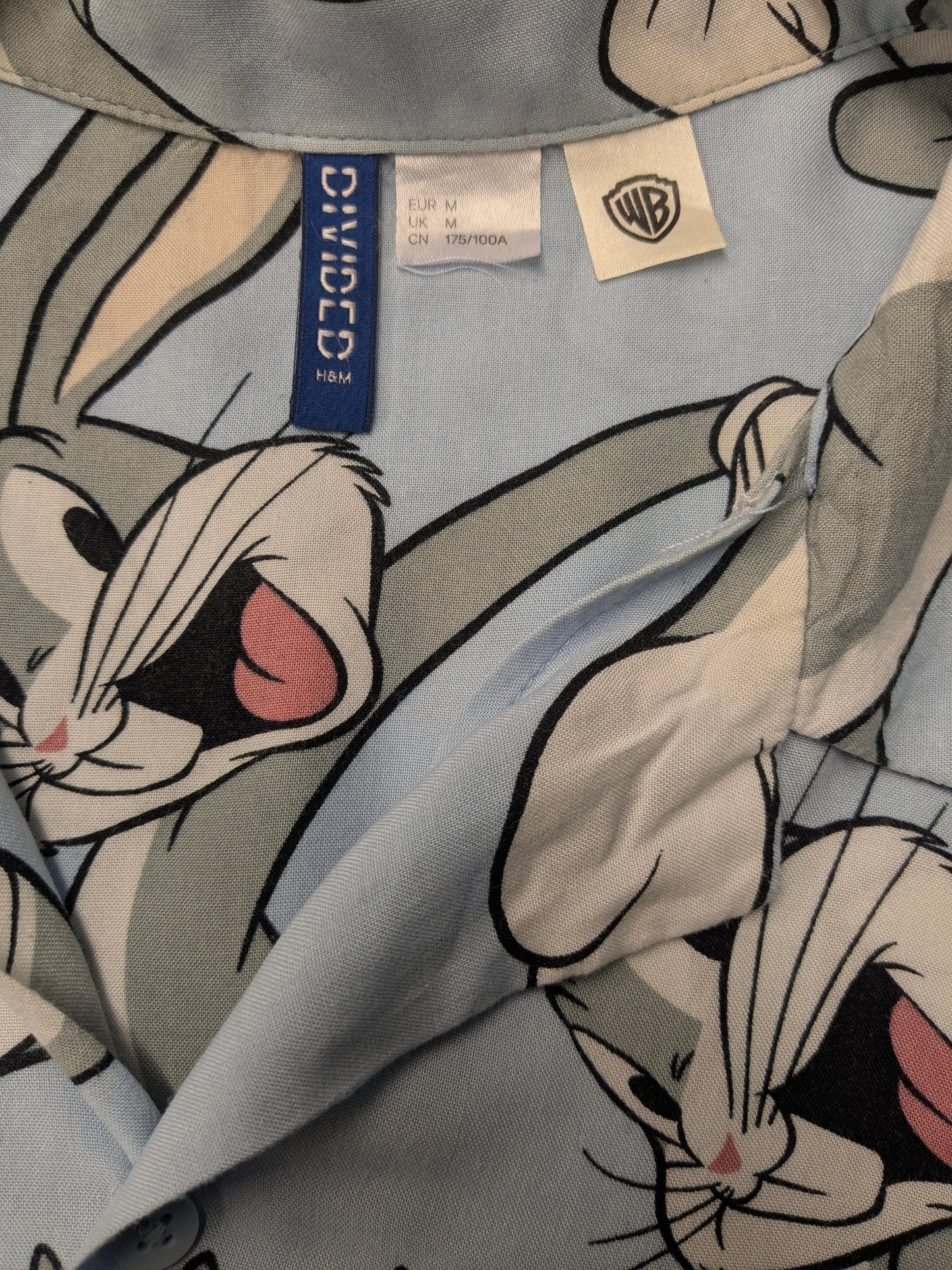 H&M Divided / Warner Bros Bugs Shirt Bunny Short. Taglia M.