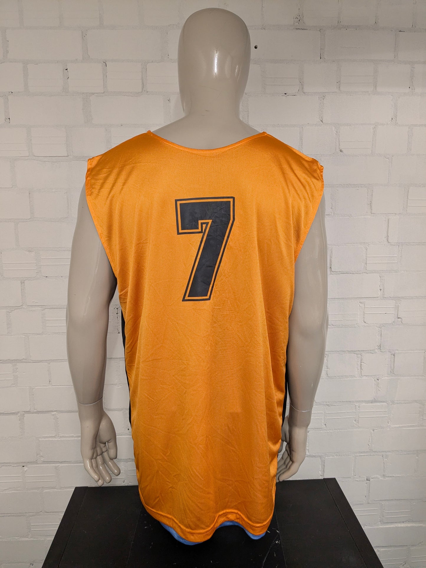 Big League sport shirt / singlet. Dubbelzijdig Licht Blauw en Oranje gekleurd. Maat 2XL / XXL.