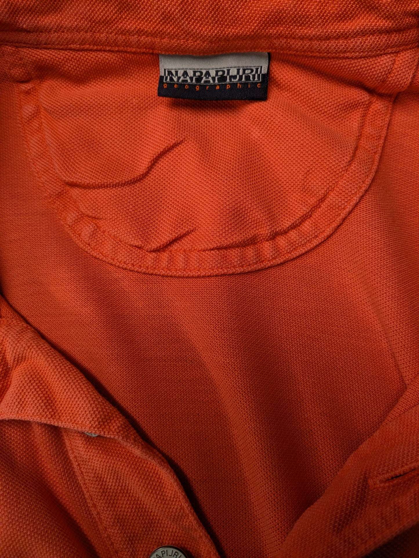 Napapijri polo. Oranje gekleurd. Maat XL.