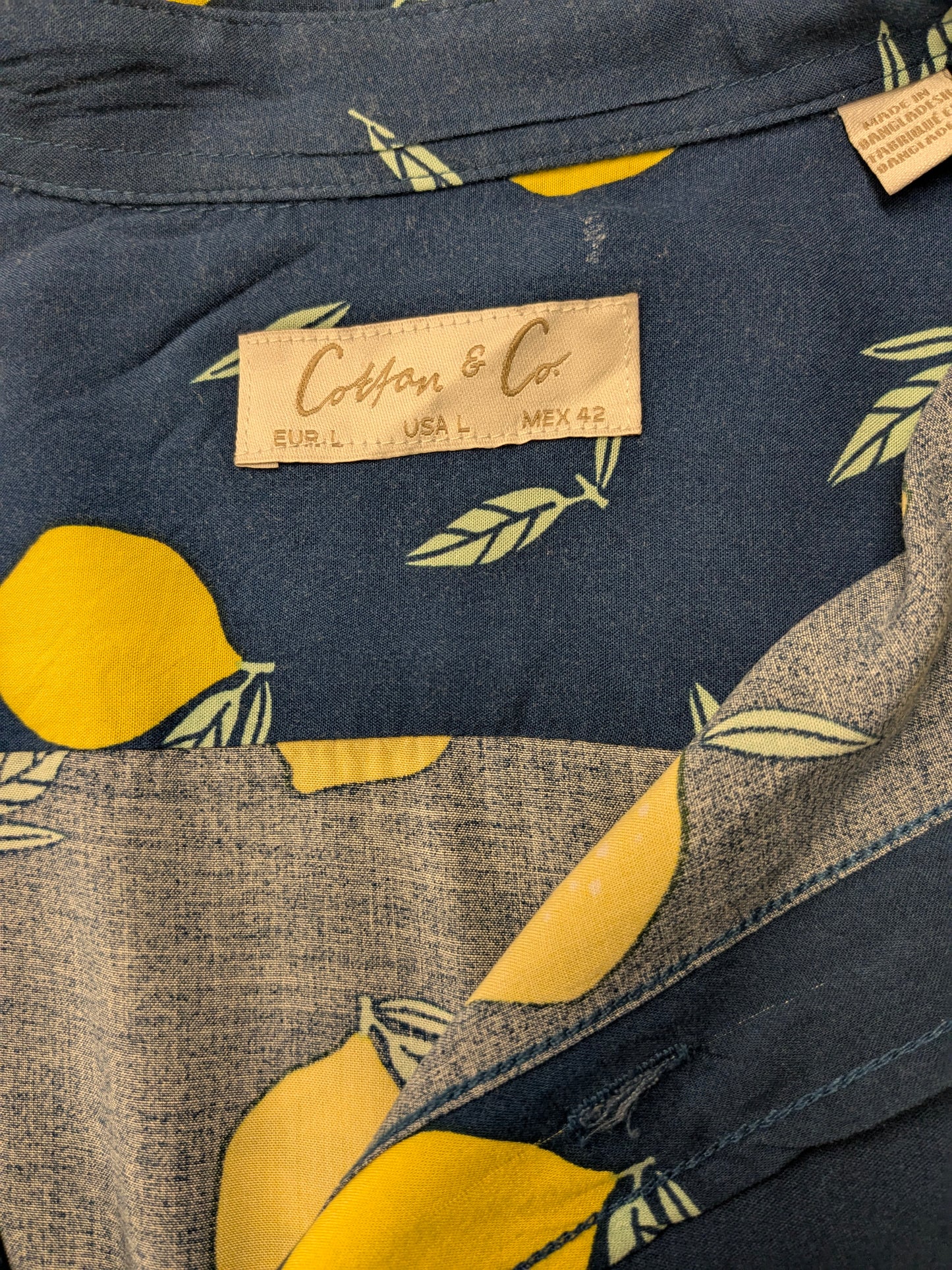 Cotton & Co overhemd korte mouw. Blauw Gele Citroenen print. Maat L. 100% Viscose.