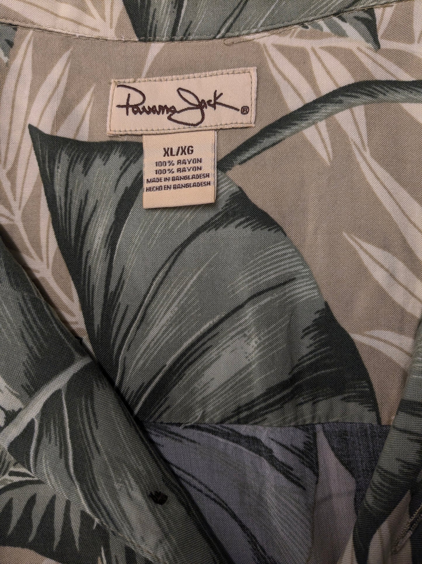 Panama Jack Hawaii Shirt short sleeve. Beige green print. Size XL.