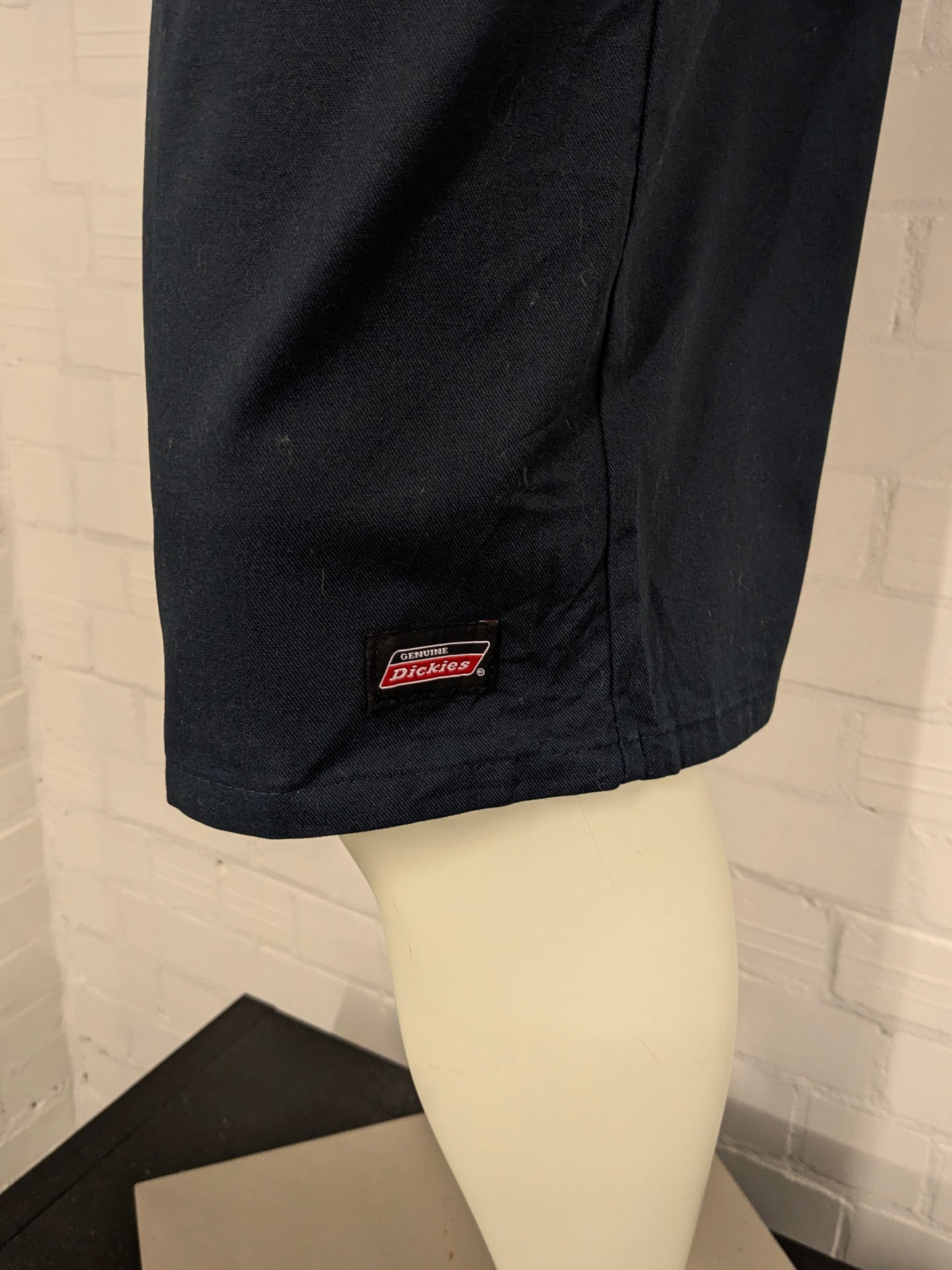 Dickies shorts. Dark blue colored. Size W40.