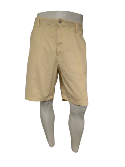 Shorts Nautica. Couleur jaune. Taille W38. Tapez "le pont court".