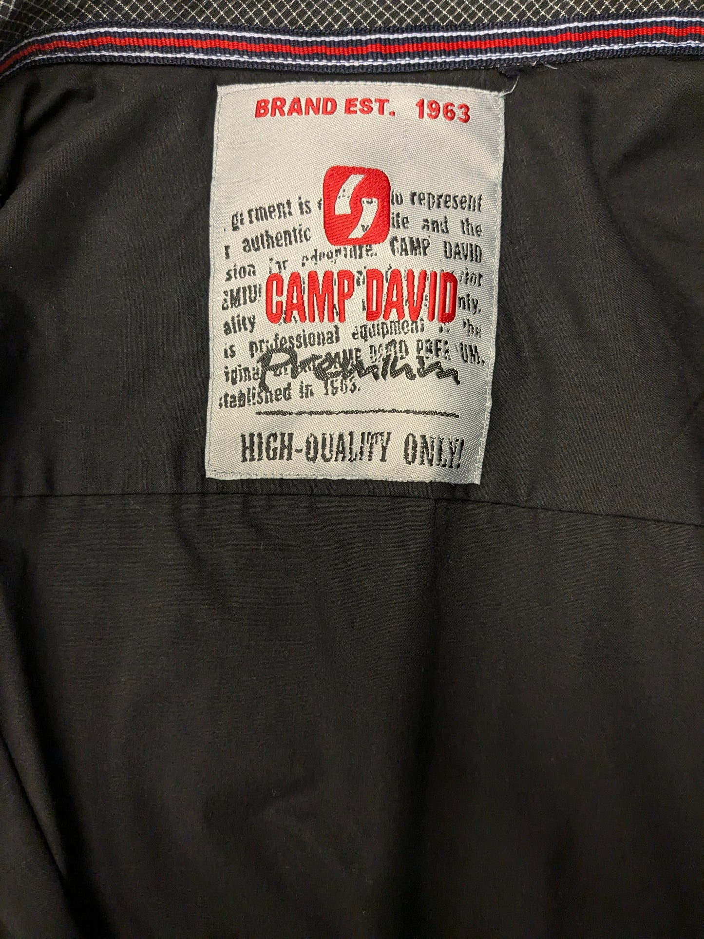 Camp David shirt. Black with different applications. Size XL.