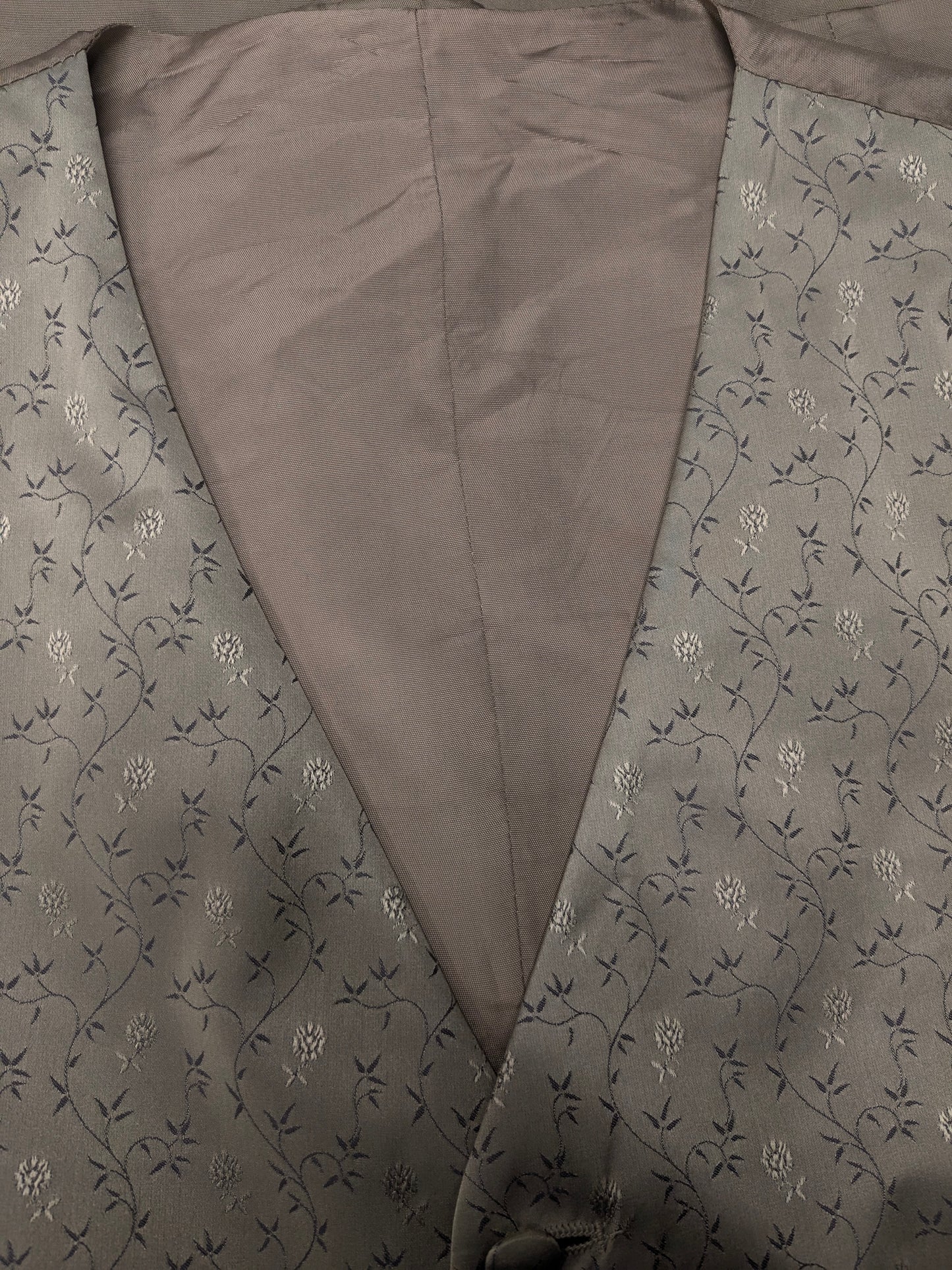 Vintage C&A gilet. Grijs Beige bloemen motief. Maat L.