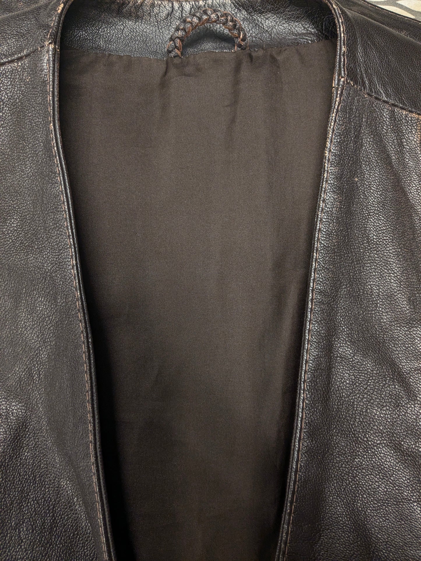 Chaleco vintage de cuero Berto Lucci con cremallera con cremallera. Color marrón oscuro. Tamaño L.