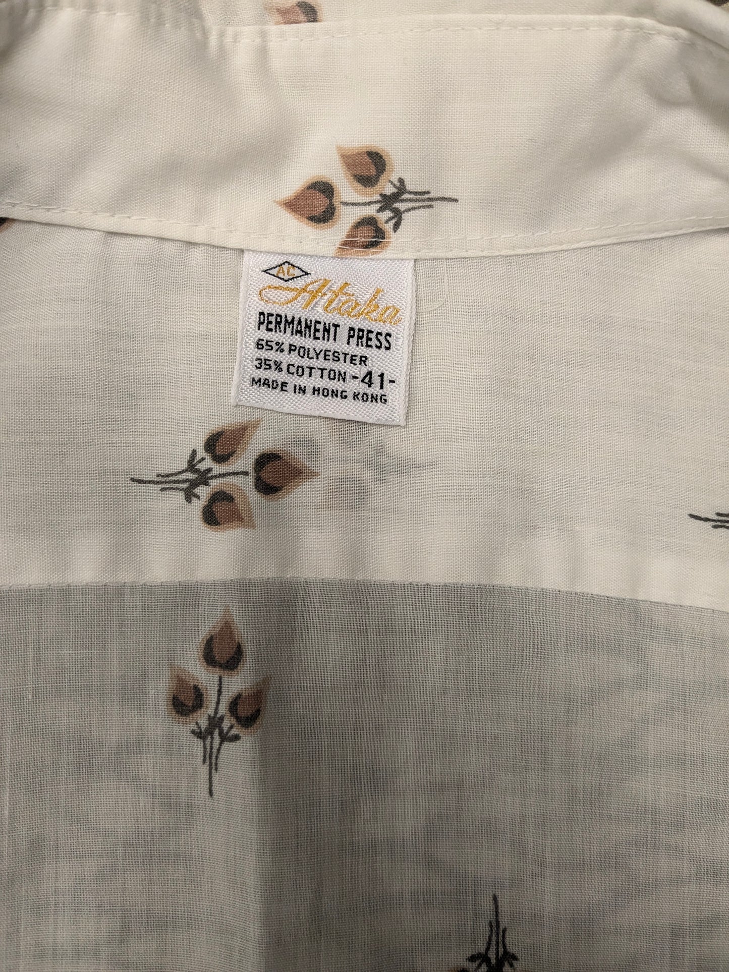 Vintage 70's Ataka overhemd met puntkraag en grotere knopen. Beige Bruine bloemen print. Maat L.