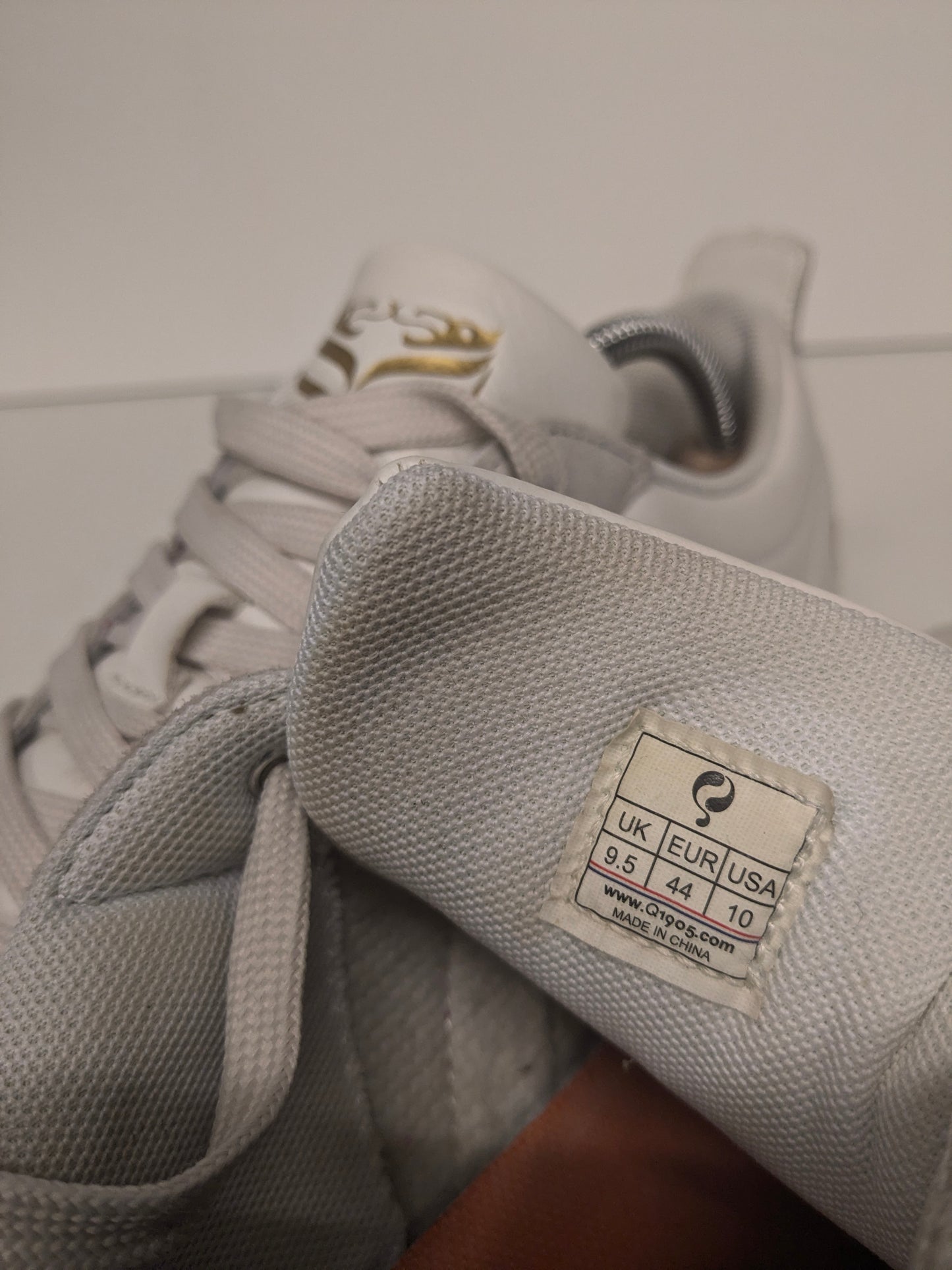 Zapatillas Quick Typhoon sp de piel. De color blanco. Talla 44.