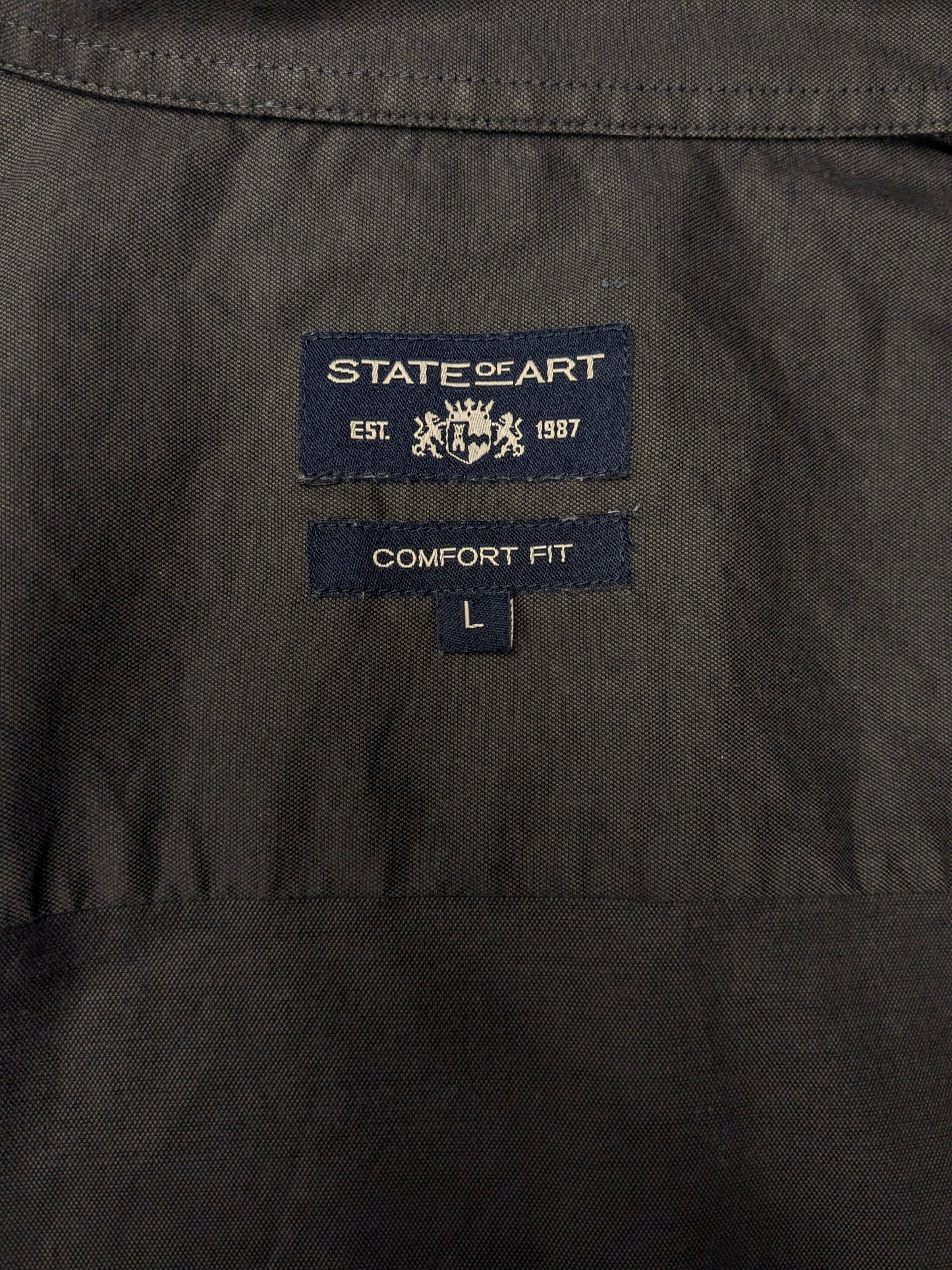 State of Art shirt. Dark Gray colored. Size L.