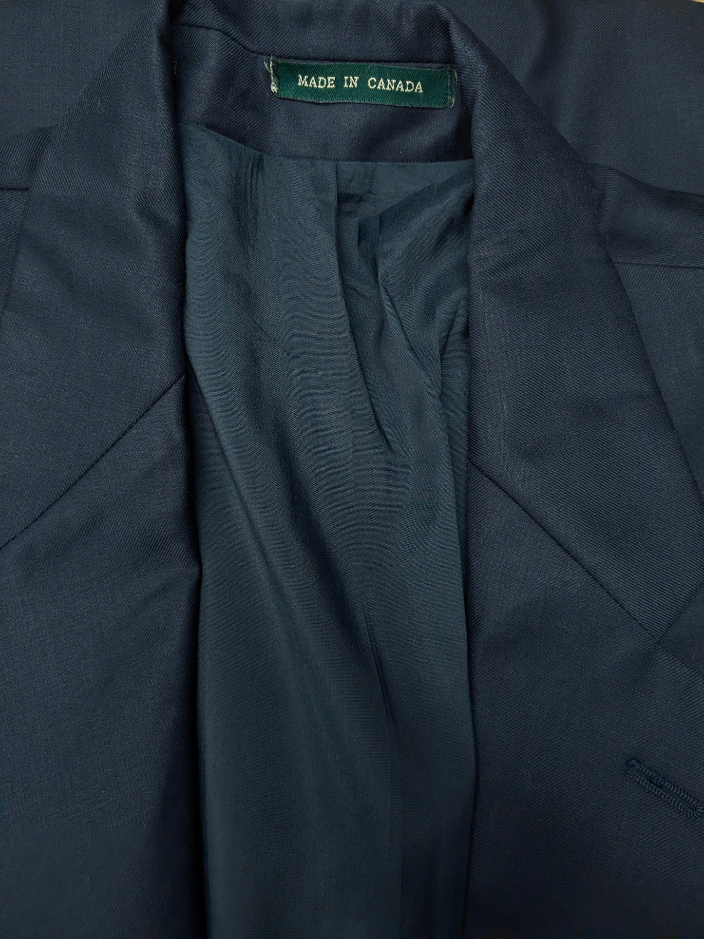 Giacca vintage Lauren Ralph Lauren in lana con bottoni color oro. Colore blu scuro. Taglia 52/L.