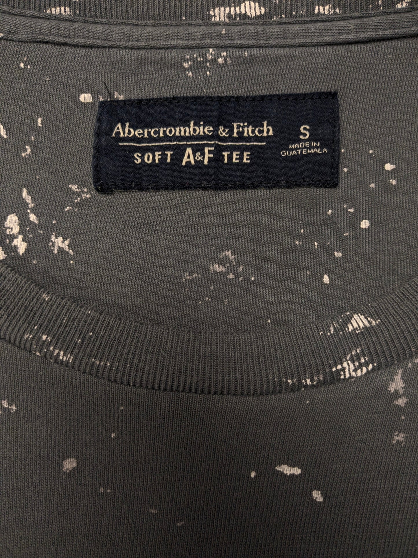 Abercrombie & Fitch longsleeve. Grijs Wit motief. Maat S.