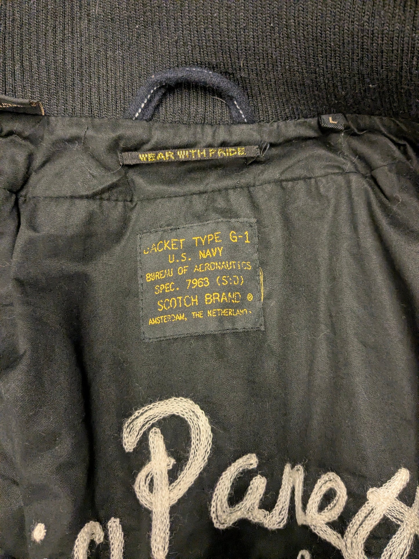 Scotch & Soda tussen jas met dubbele rits. Zwart Wit gestreept. Maat L.