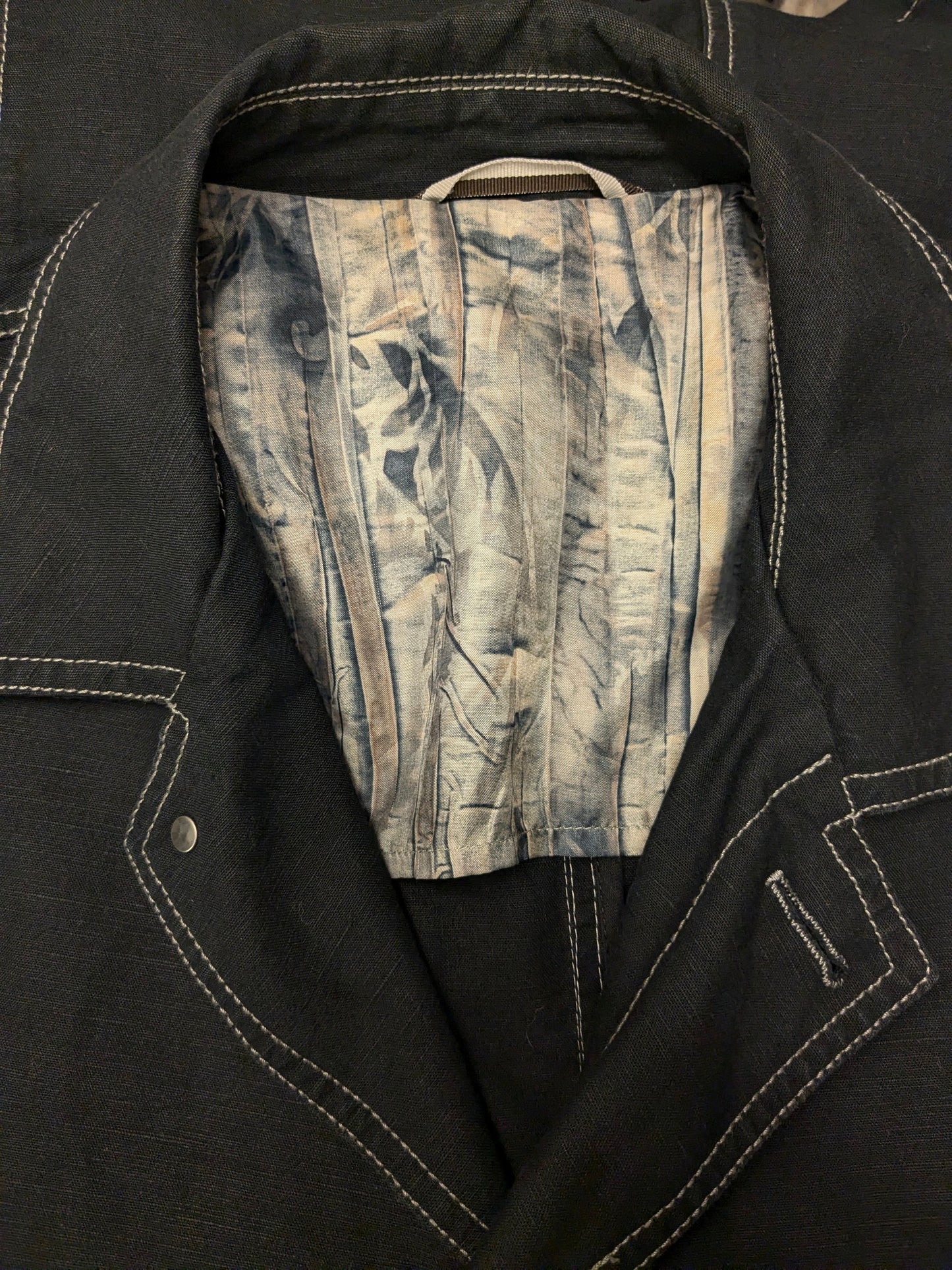 Stones Casual colbert. Zwart met Witte stiksels. Maat L.