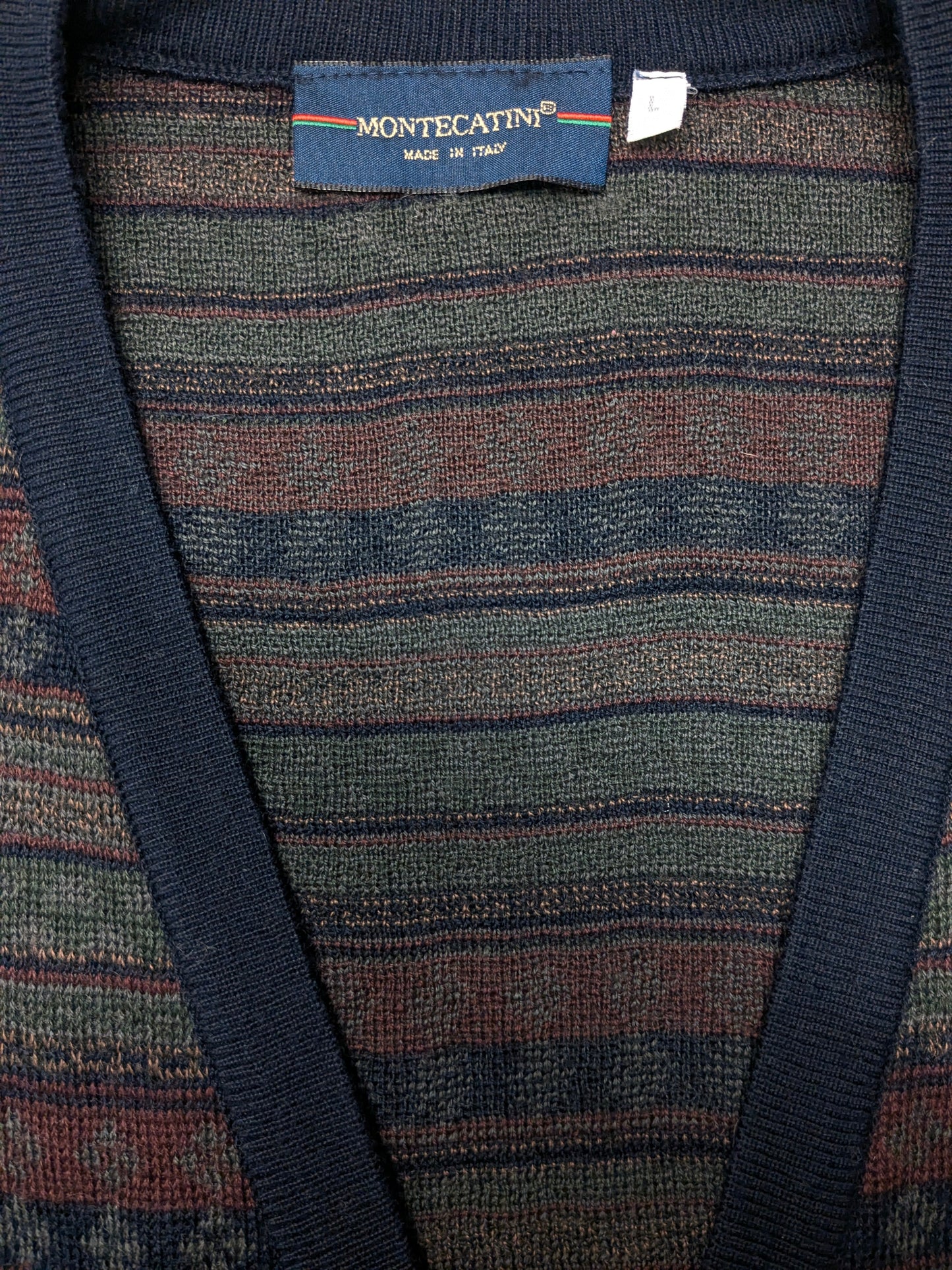 Monte Catini Willen spencer / gilet. Blauw Groen Bruin Rood motief. Maat L. 50% Wol.
