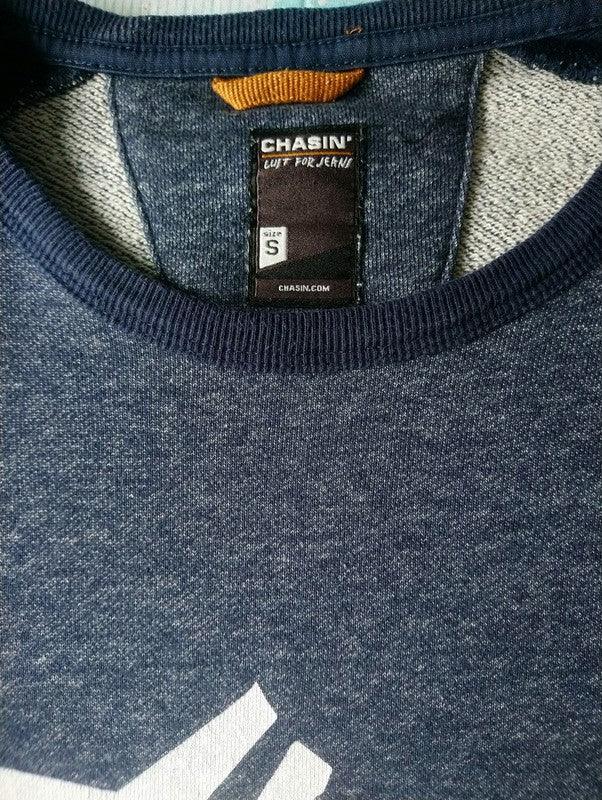 Chasin trui/ pull-over. Blauw gemêleerd met opdruk. Maat S. - EcoGents