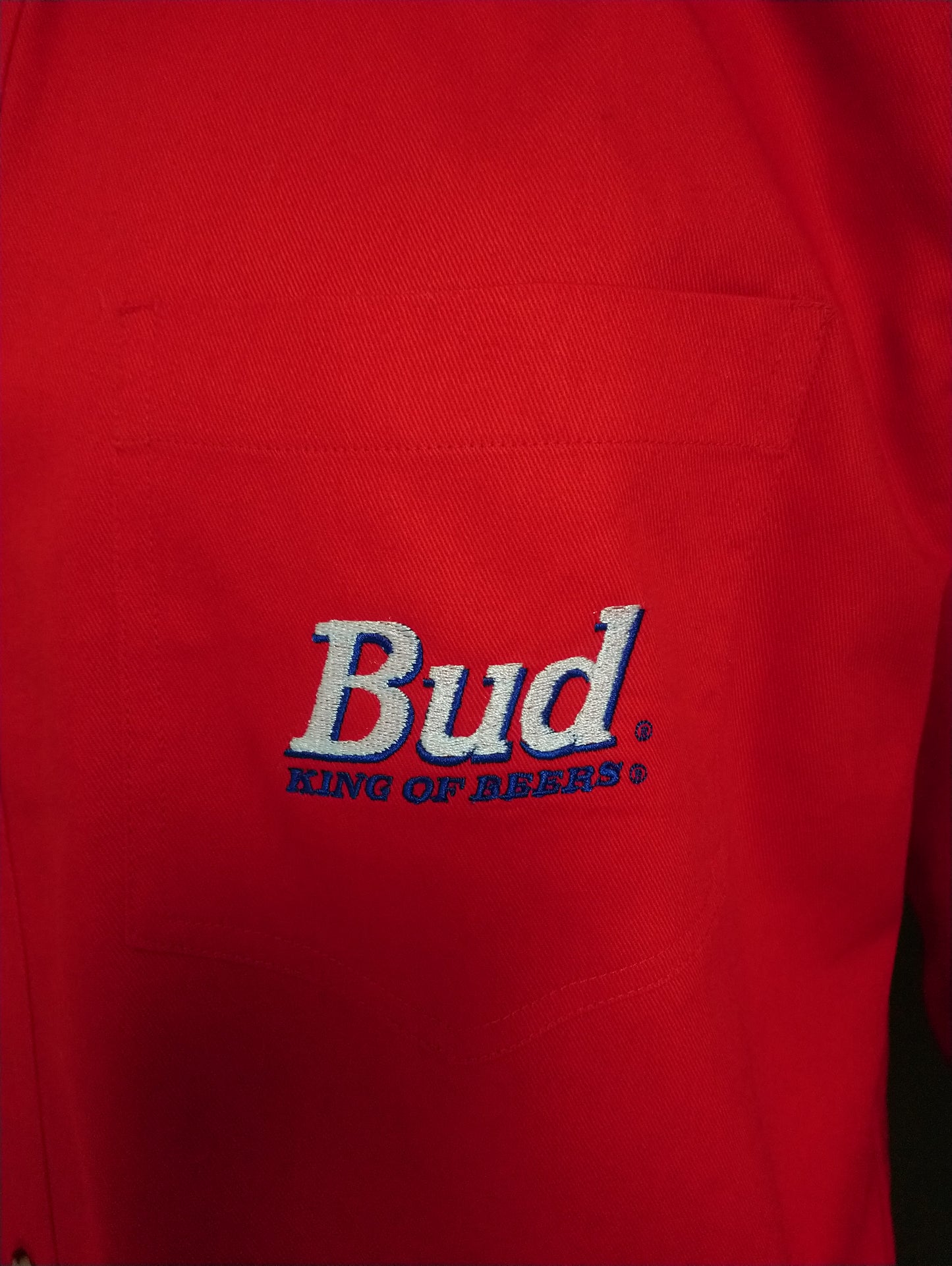 Bud / Budweiser "Rey de la cerveza". Color rojo. Tamaño xl. tela más gruesa. ¡¡Nuevo!!