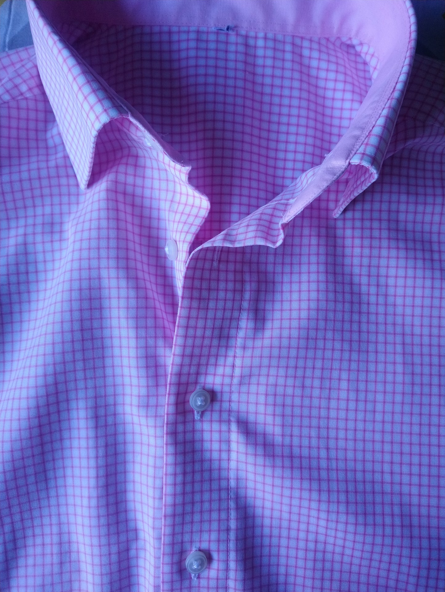 Camisa Olymp manga corta. Pink White a cuadros. Tamaño xl.