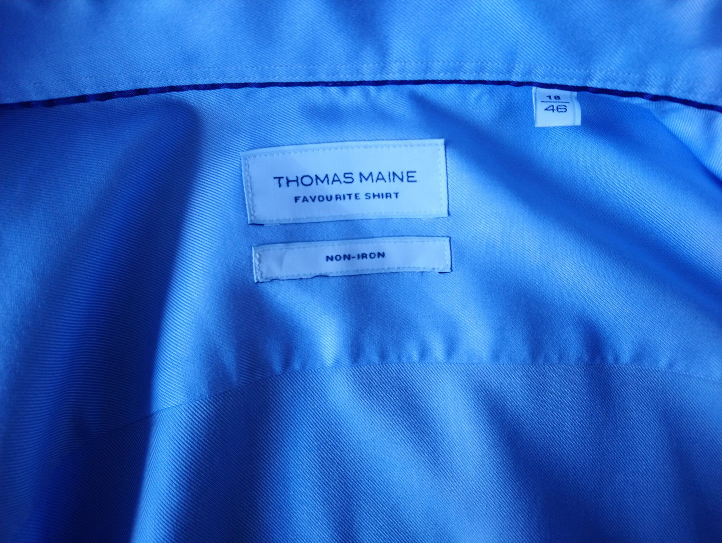Camisa de Thomas Maine. Color azul claro. Tamaño 46 / xxl / 2xl.