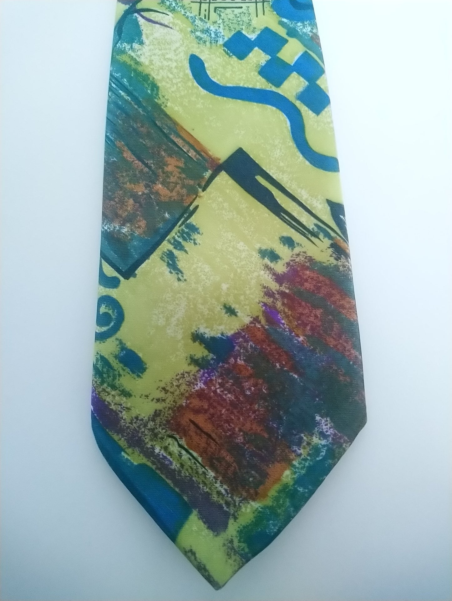 Vintage 'Gold City' stropdas. Handmade silk. Groen geel blauw motief. Zijde