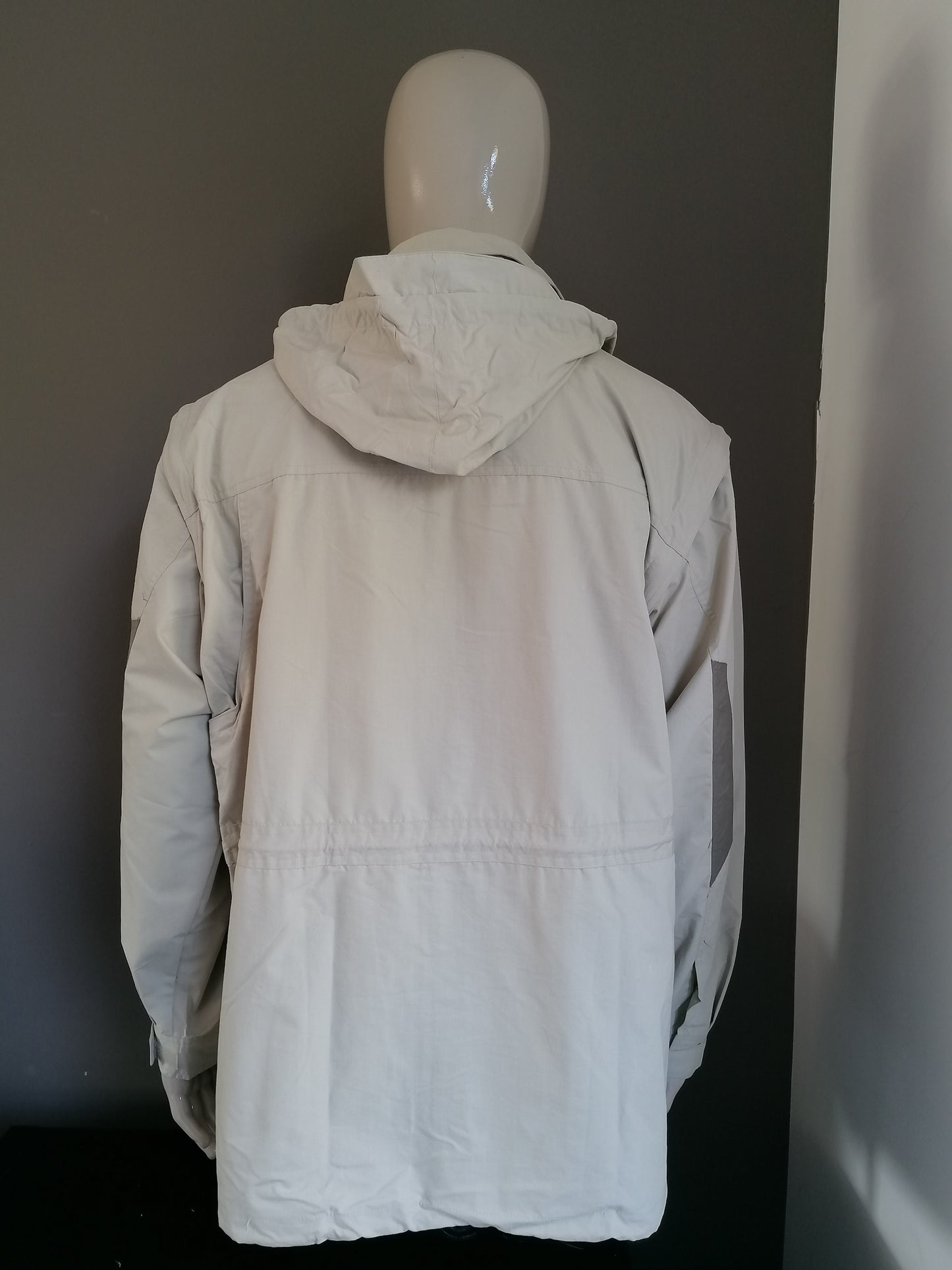 TCM Outdoor Zomer jas / Bodywarmer. Beige gekleurd. Maat L / XL. Nieuw!