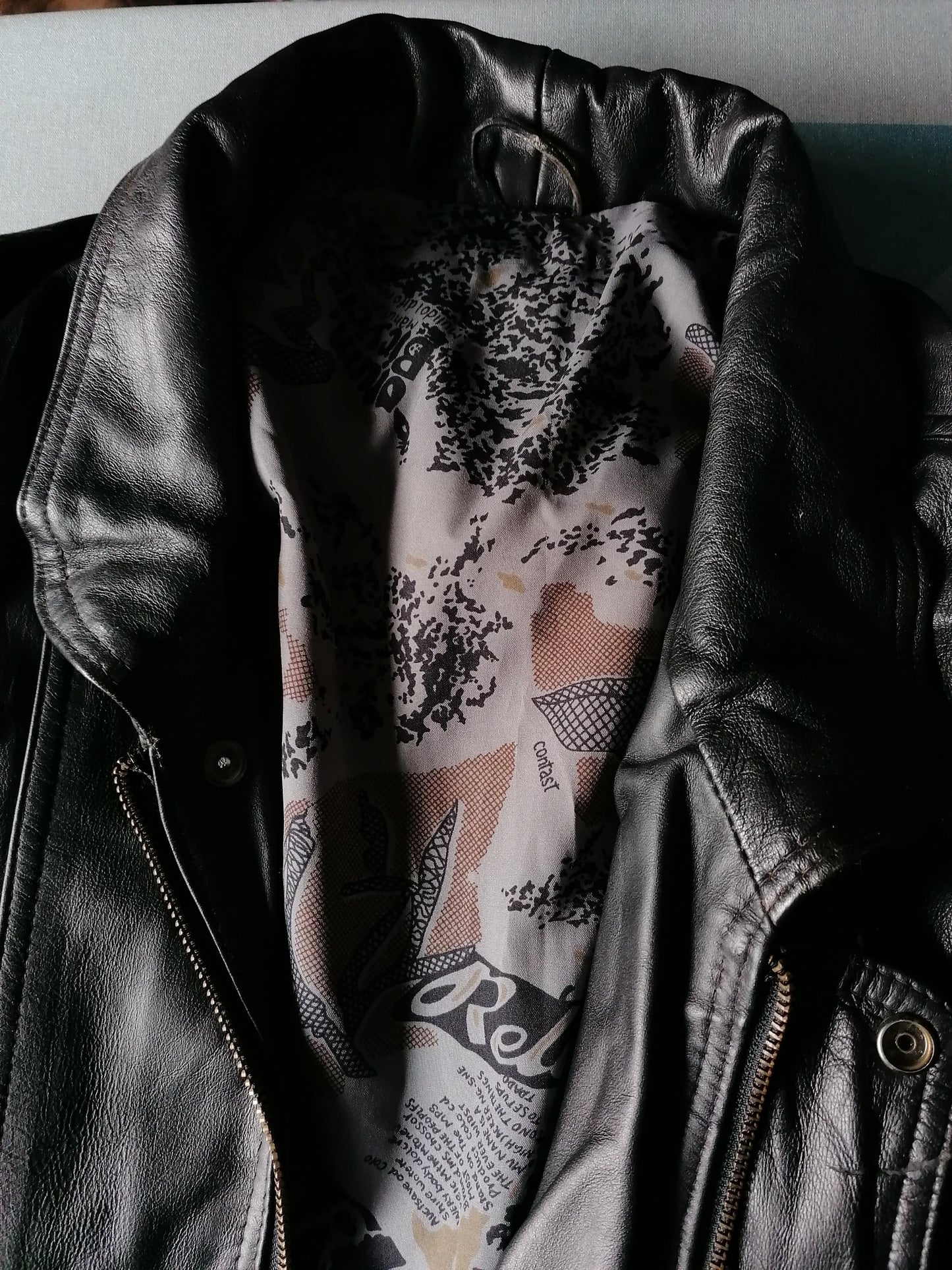 Vintage leather jacket / jack / body warmer. Black. Size 2XL / XXL