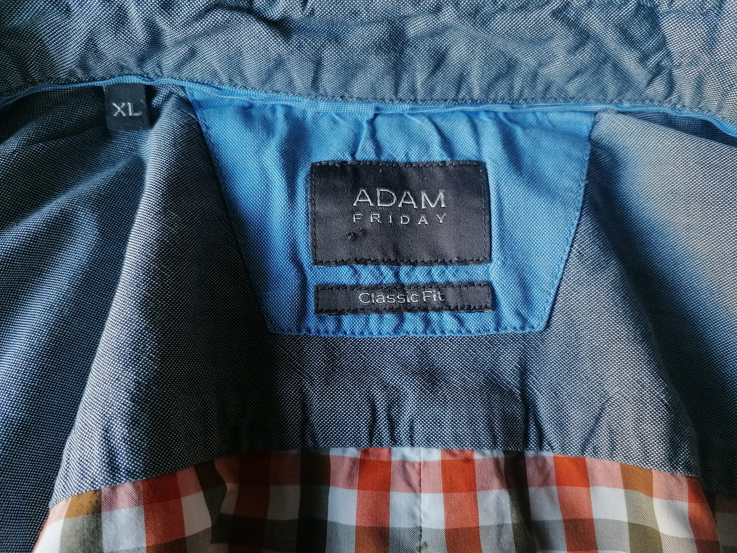 Camisa de Adam Friday. Blanco verde naranja bloqueado. Tamaño xl. Ajuste clásico.