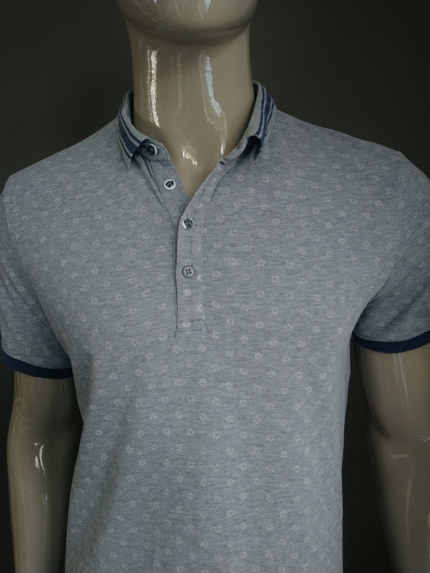 Blue Industry Polo. Gray white print. Size XL.