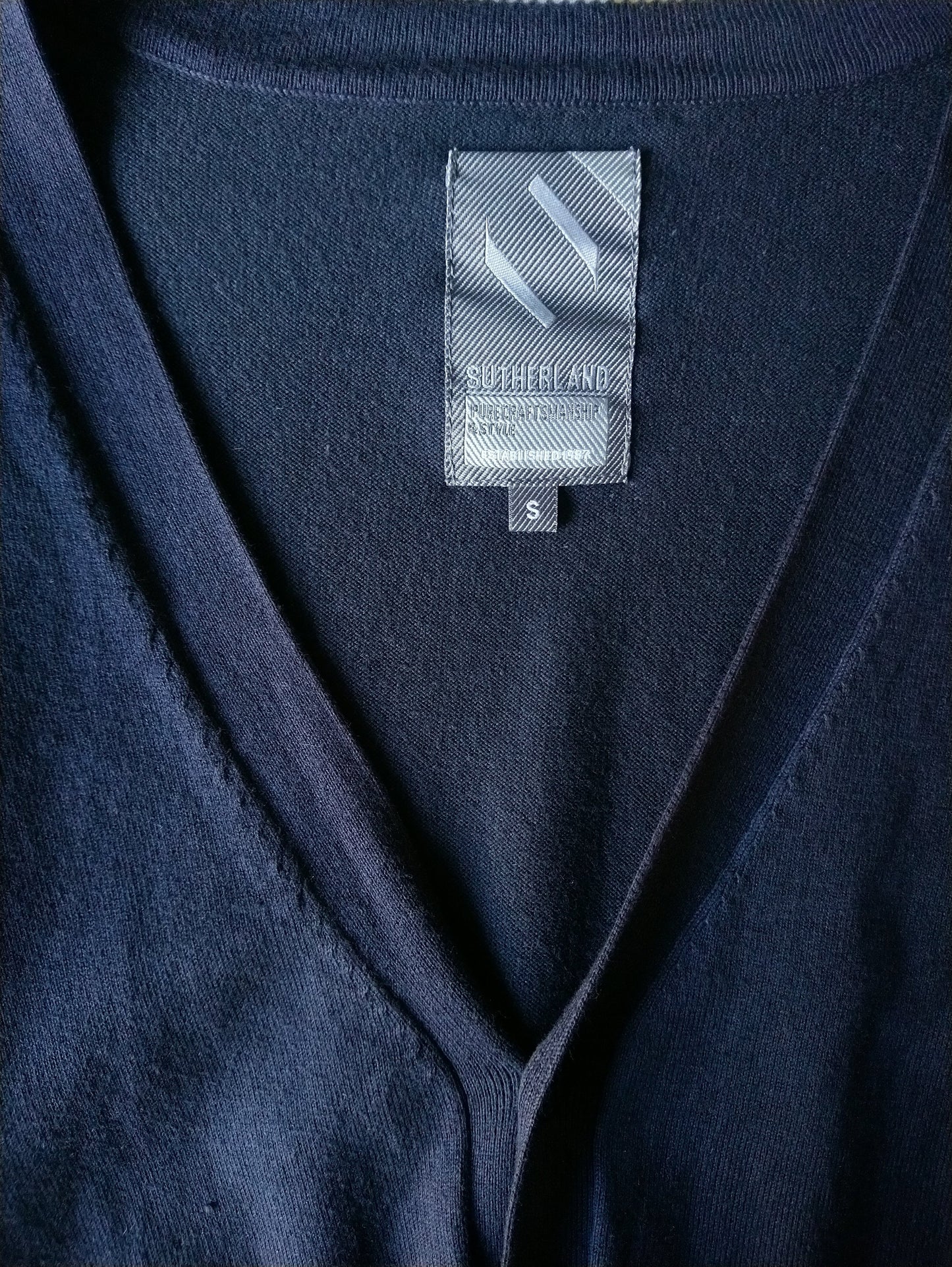 Sutherland Vest. Dark gray colored. Size S.