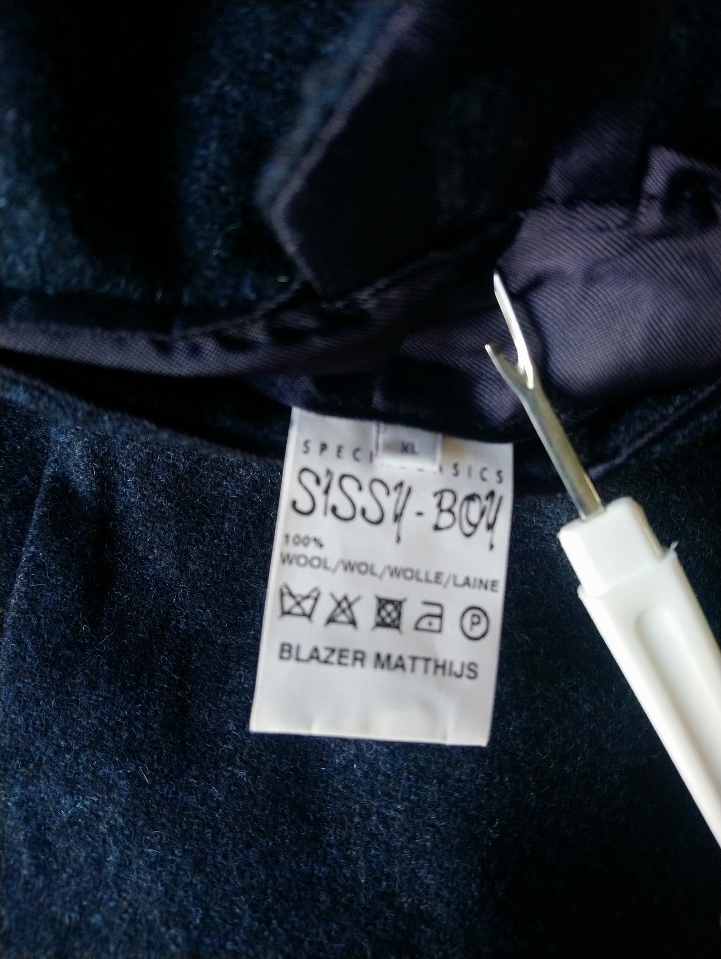 Chaqueta de lana de chico mariquita. Azul negro mezclado. Tamaño xl.