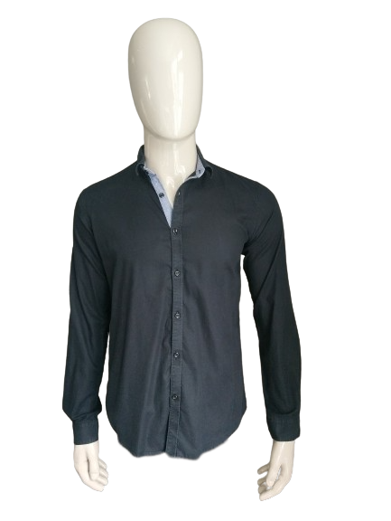 Jack & Jones Premium -Shirt. Schwarz gefärbt. Größe M. maßgeschneidert.