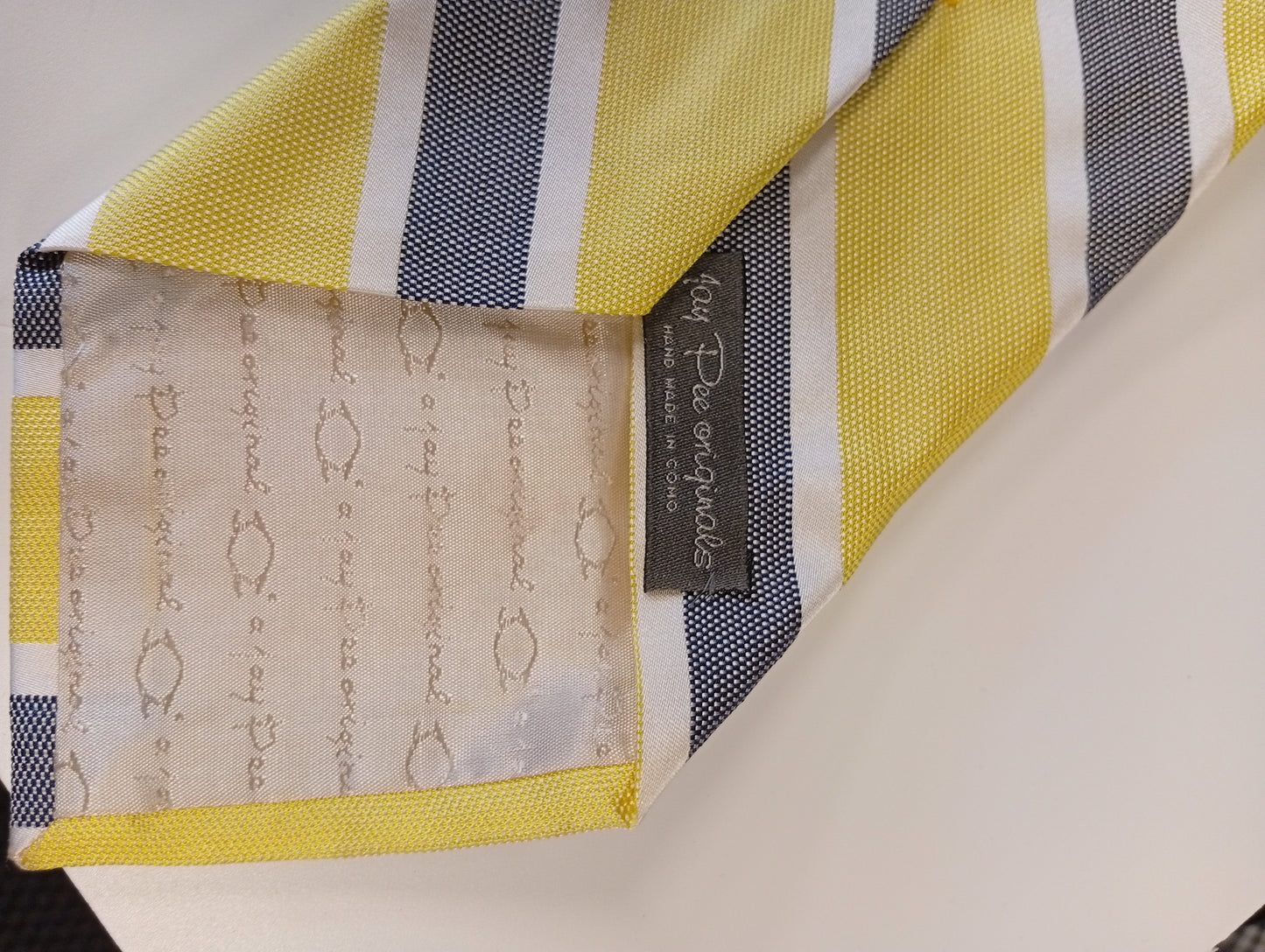 Cravatta in seta – gialla con righe – stile fresco e classico – Jay Pee Originals
