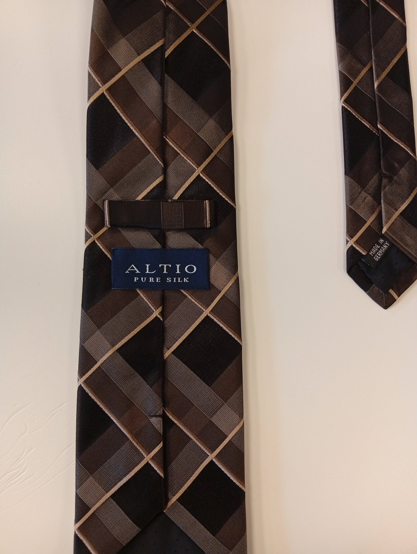 Zijden stropdas – bruin ruitpatroon – klassieke stijl – Altio