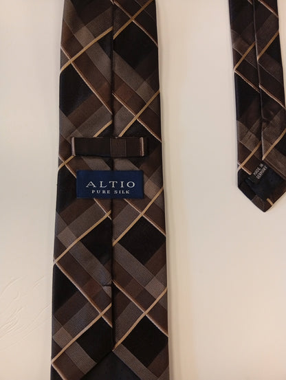 Zijden stropdas – bruin ruitpatroon – klassieke stijl – Altio