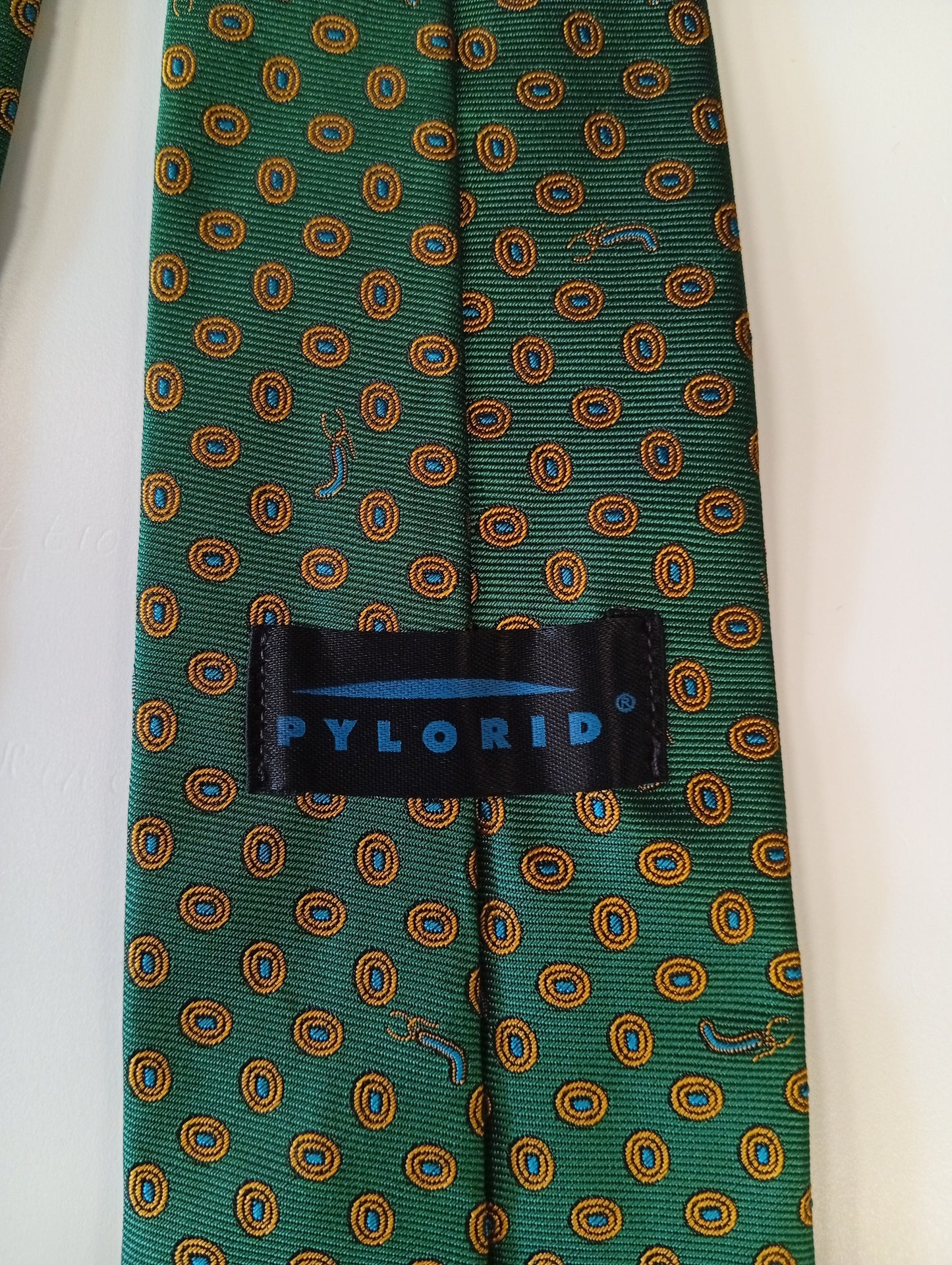 Vintage tie – green with pattern – classic retro style – Pylorid