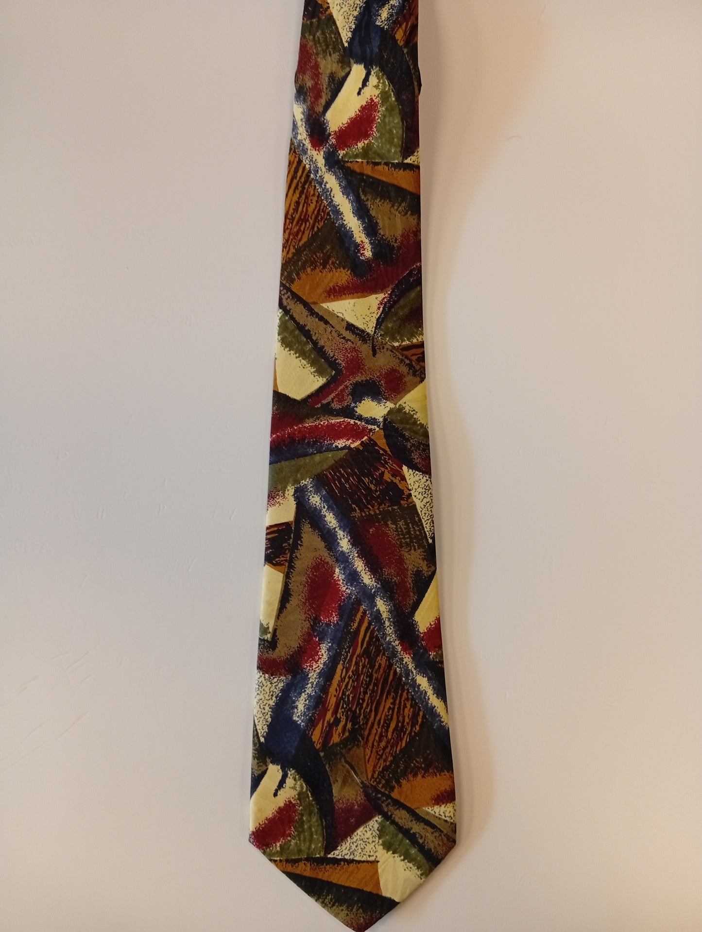 Vintage tie – colorful print – distinctly retro style