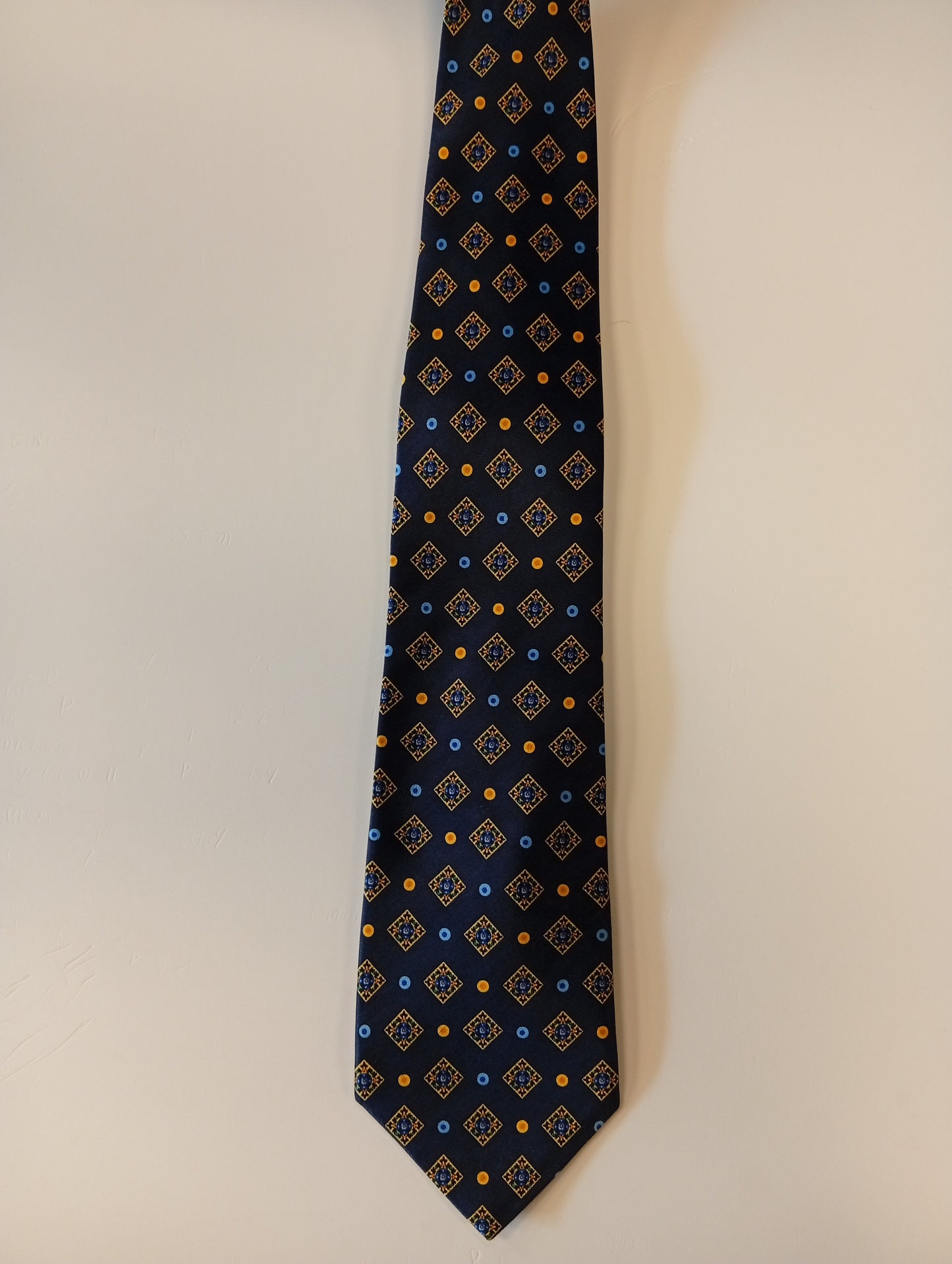 Vintage tie – dark pattern – classic retro style – Vroom & Dreesmann
