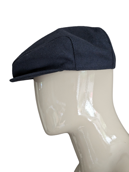 Puttmann woolen flat cap / cap. Dark blue colored. Size 58. #704